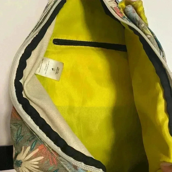 Kavu Backpack - Picture 4 of 7